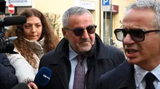 Mario Venditti fuori dal Tribunle di Brescia - Foto Gabriele Strada/Neg © www.giornaledibrescia.it