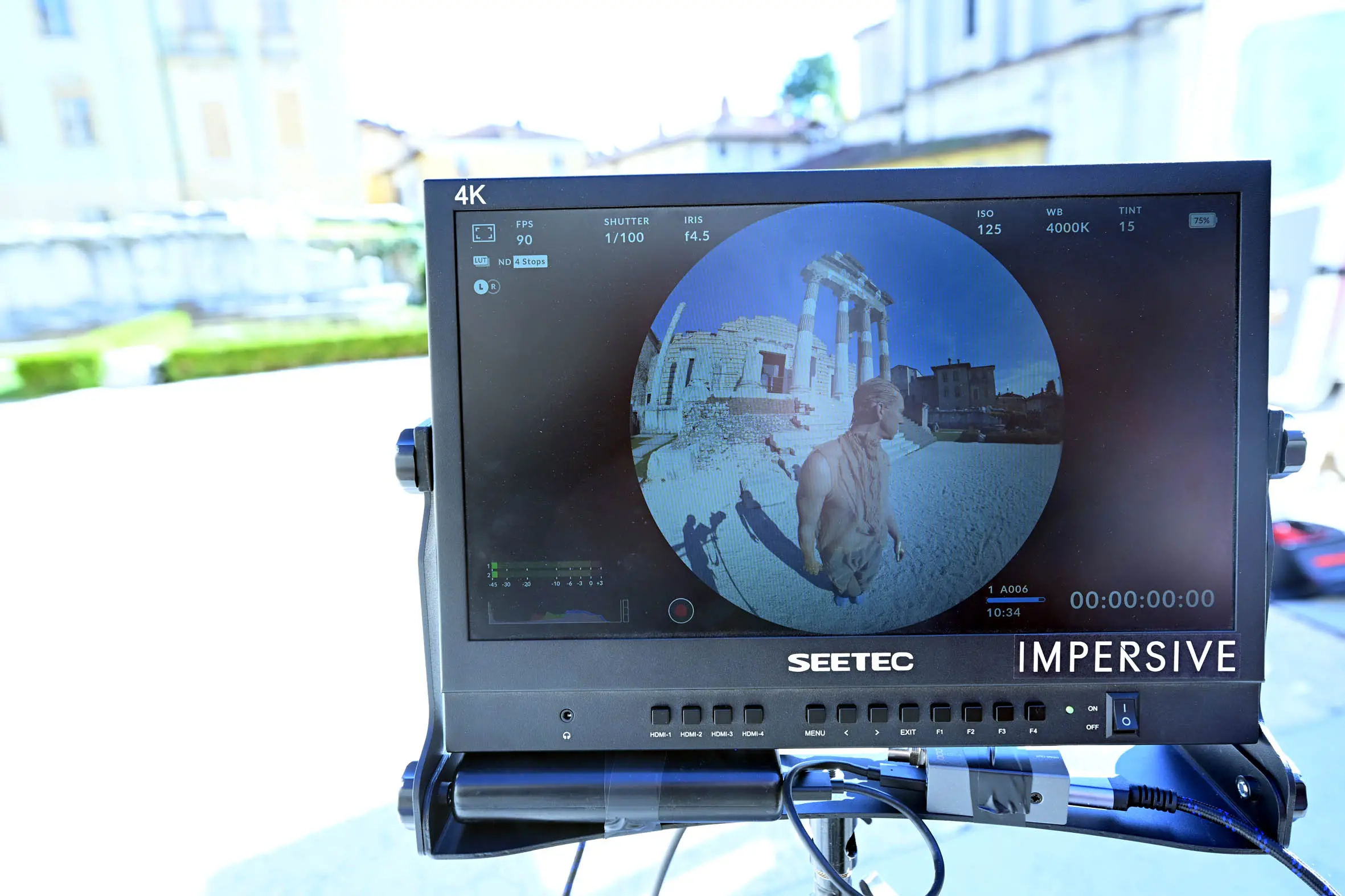 SPETTACOLI BRESCIA MUSEI CAPITOLIUM BACKSTAGE FILMATO -EPPUR SI MUOVE - REGIA DI GUIDO GEMINIANI - CLE'MENT HAENEN NELLA FOTO BALAKSTAGE 27/10/2025 umberto favretto©25