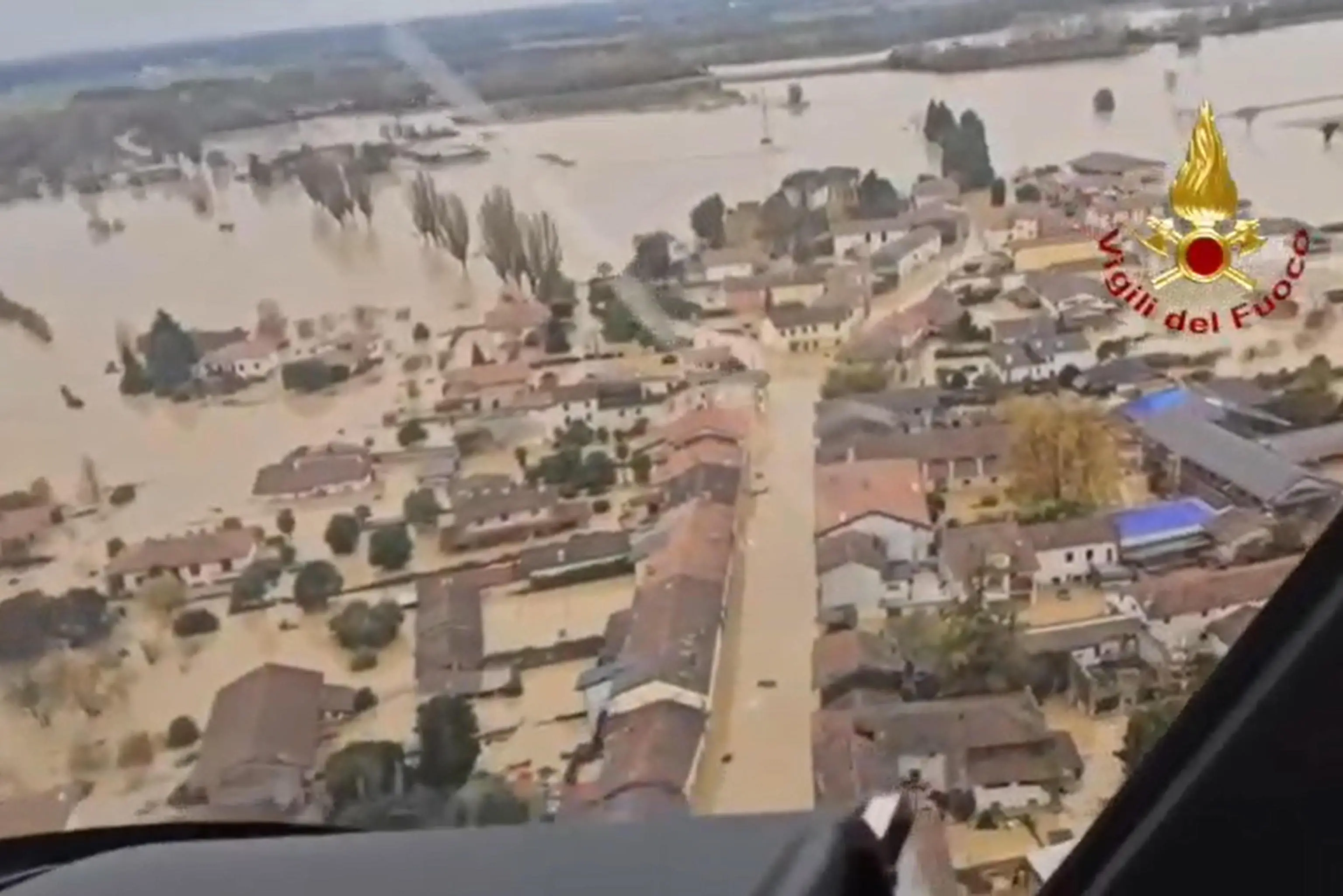 epa12531119 A handout photo made available by the Vigili del Fuoco, the Italian corps of Firefighters, shows aerial view of major flooding near Udine in the area of Friuli Venezia Giulia, in Northern Italy, 17 November 2025, after heavy rainfall. Firefighters have carried out dozens of operations so far to help drivers in distress, people trapped in their homes by water, floods, and landslides. EPA/VIGILI DEL FUOCO HANDOUT BEST QUALITY AVAILABLEHANDOUT EDITORIAL USE ONLY/NO SALES