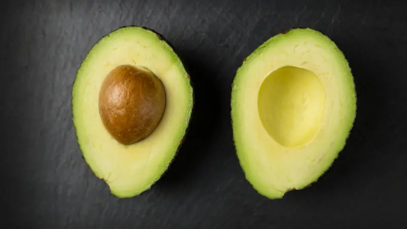 L'avocado contiene gli stessi grassi monoinsaturi dell'olio Evo