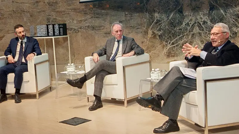 Ferrari, Teodori e Tosini sul palco