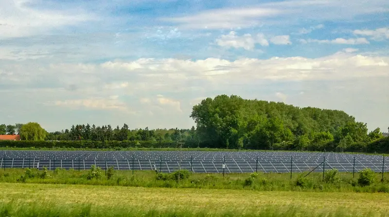 Un impianto agrivoltaico