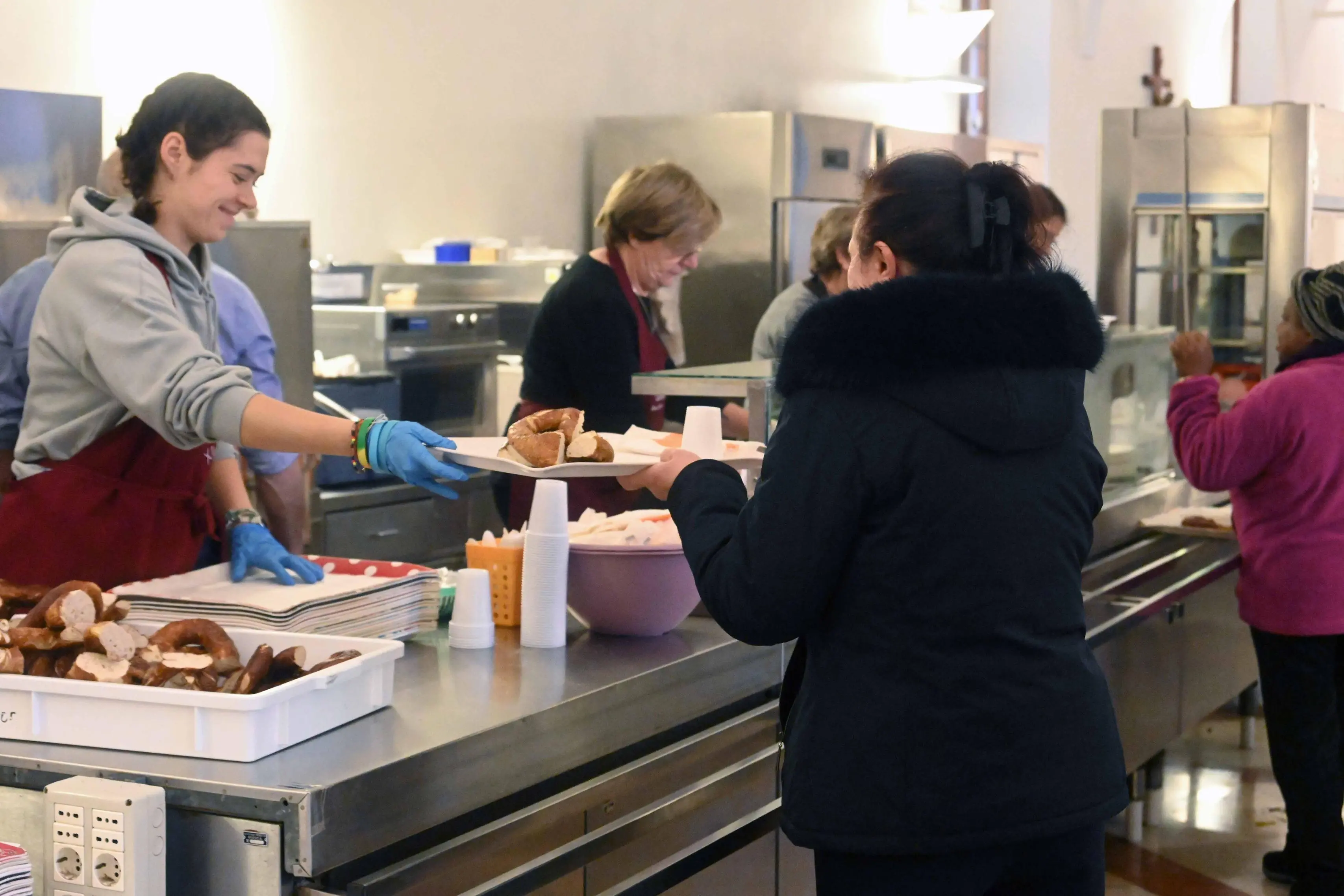 La Mensa Menni in via Vittorio Emanuele II