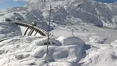 Il lago della Vacca innevato, immortalato dalla webcam di Meteopassione