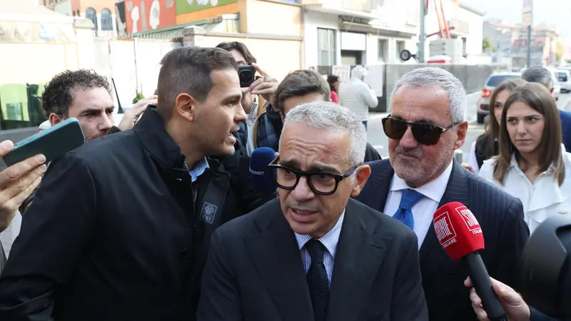 il giudice Mario Venditti con avvocato Domenico Aiello (d) in tribunale a Brescia per il riesame sul caso Garlasco, 14 ottobre 2025. Ansa Filippo Venezia