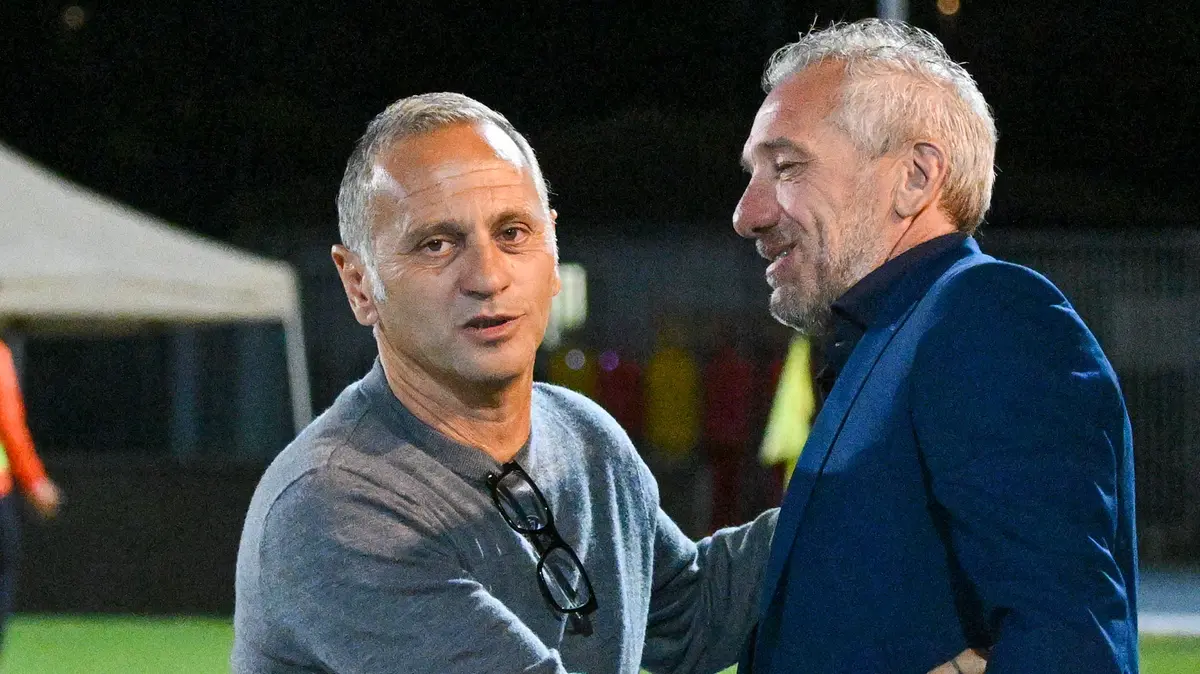 Fabio Gallo (a sinistra), qui con Quaresmini dell'Ospitaletto - Foto New Reporter © www.giornaledibrescia.it