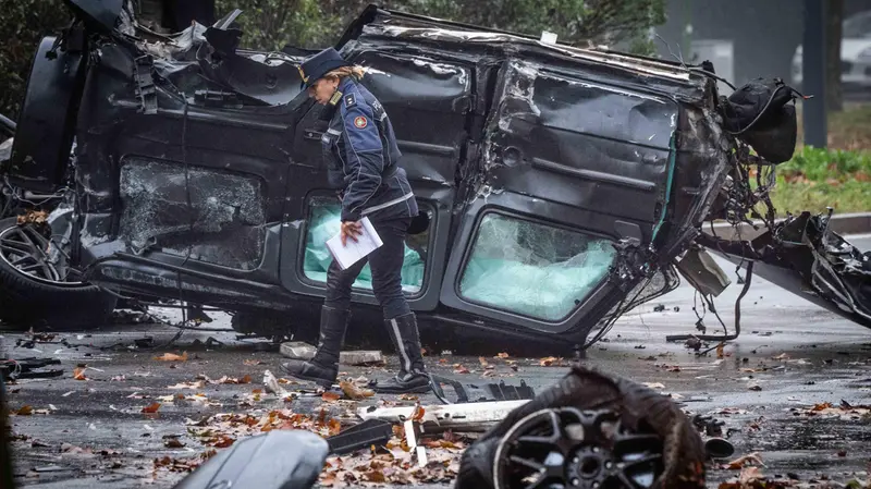 Le auto coinvolte nello scontro mortale - Foto Ansa © www.giornaledibrescia.it