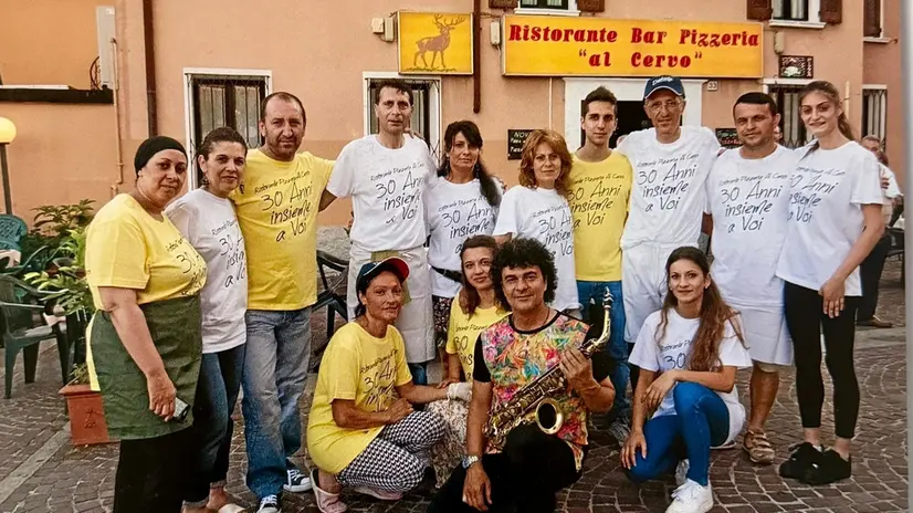 Una foto d'archivio della pizzeria Al Cervo