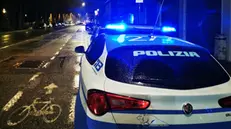 L'intervento della Volante - © www.giornaledibrescia.it