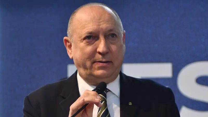 Il presidente Osvaldo Scalvenzi