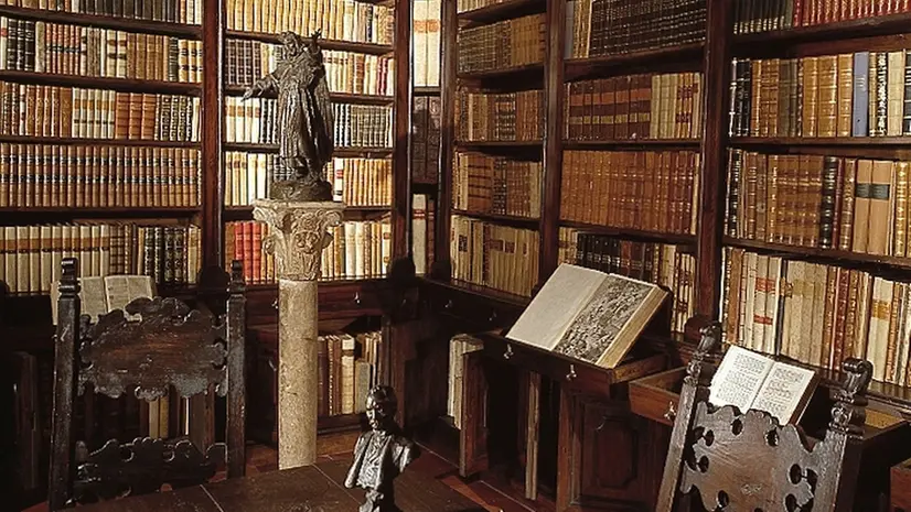 La sala bresciana della casa museo Ugo da Como