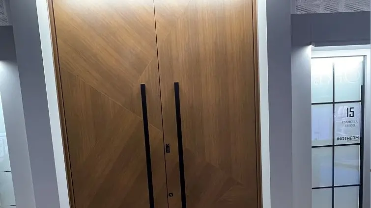 Il portoncino deve avere caratteristiche tecniche peculiari