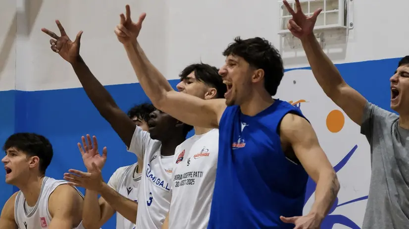 In primo piano Sambrici, Tonut e Vezi della Gardonese - © www.giornaledibrescia.it