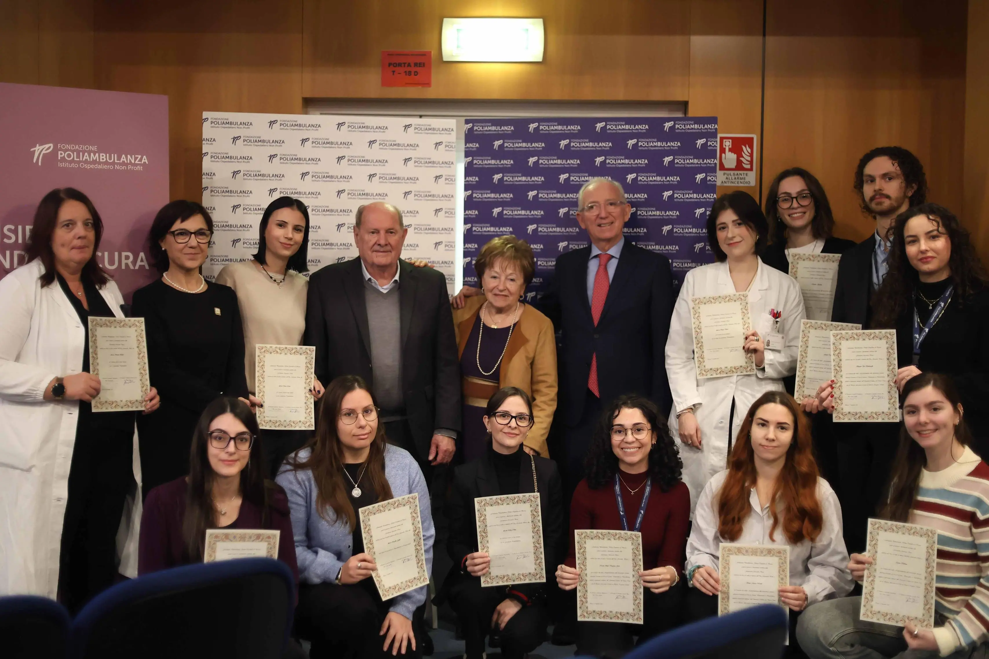 La consegna delle borse di studio in Poliambulanza
