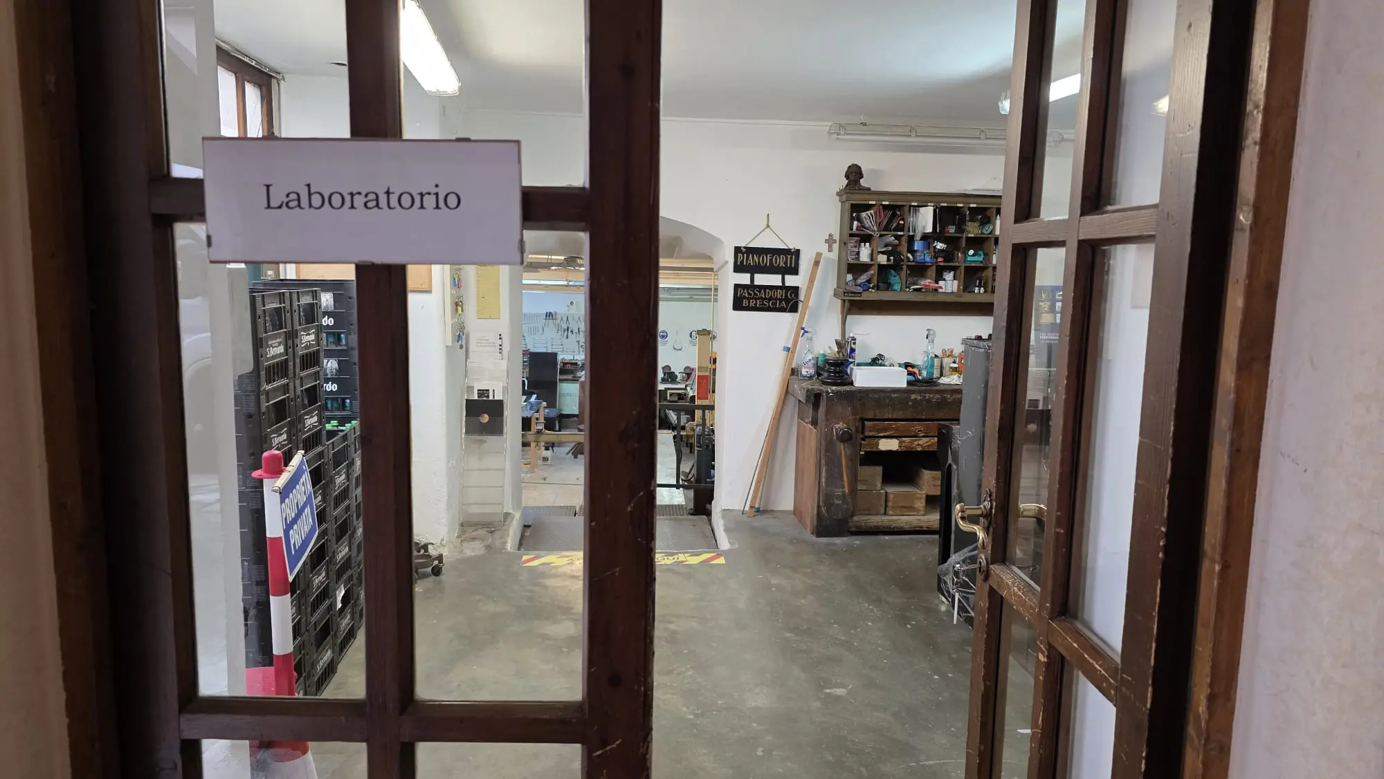 Il laboratorio della famiglia Passadori in città