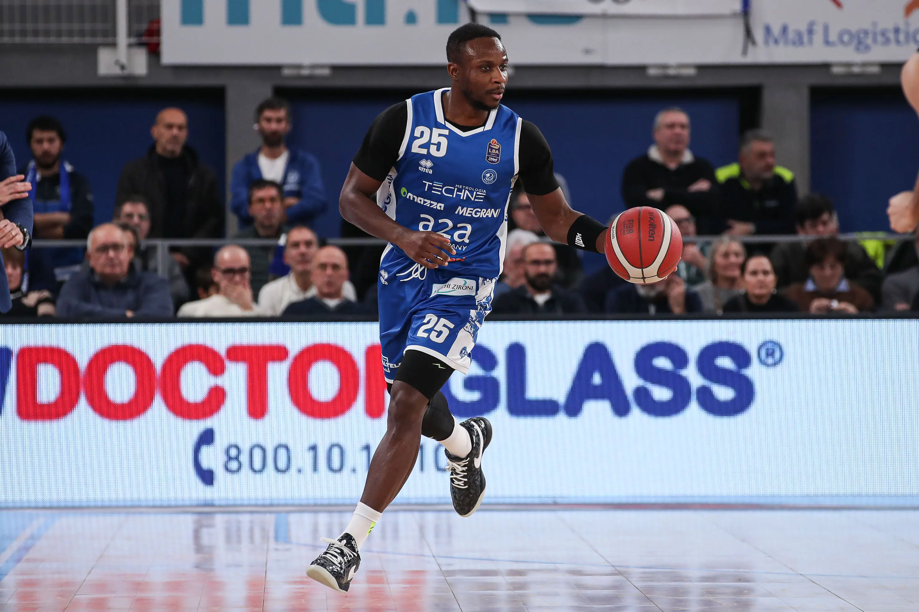 Germani-Cremona: le foto dal PalaLeonessa