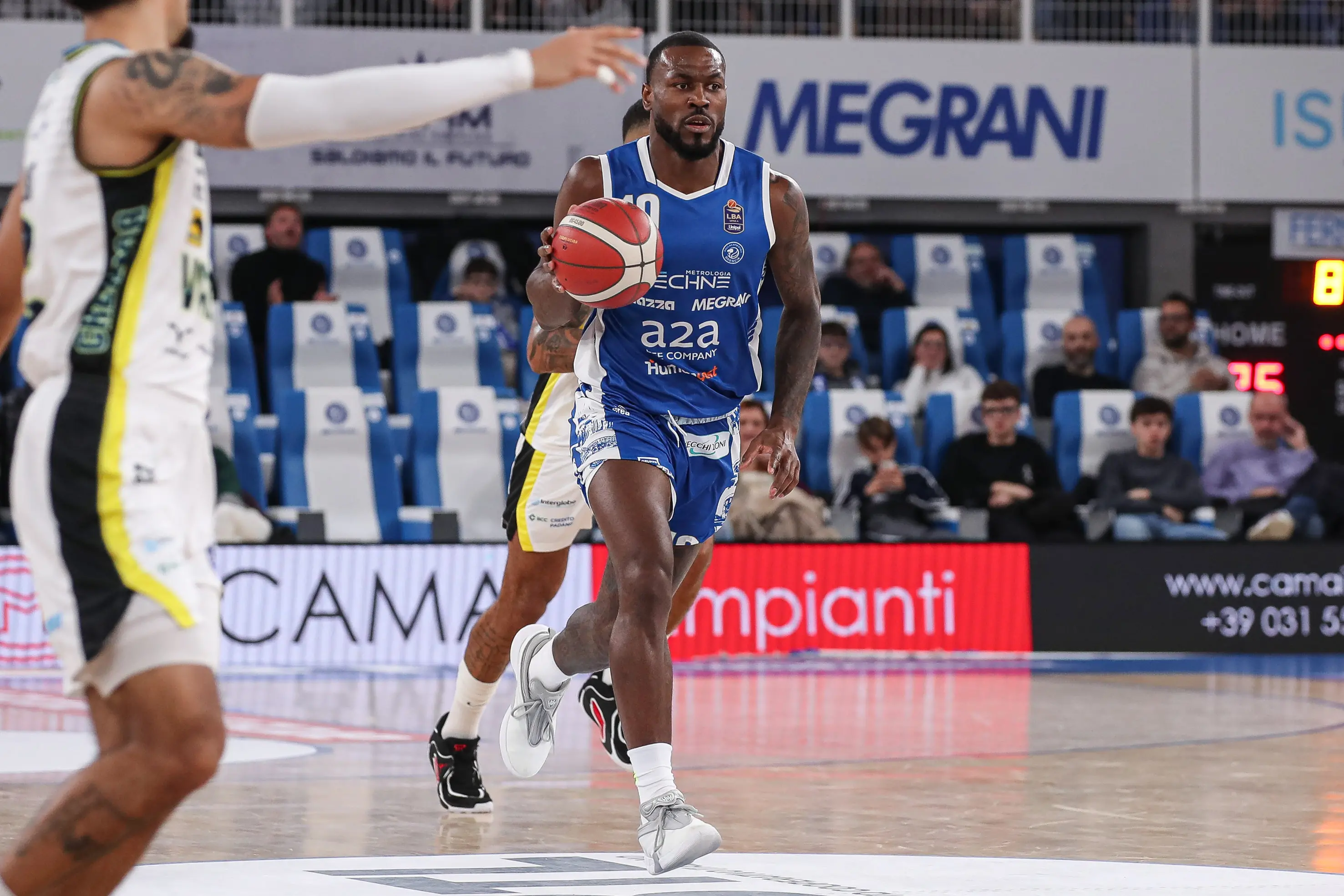 Germani-Cremona: le foto dal PalaLeonessa