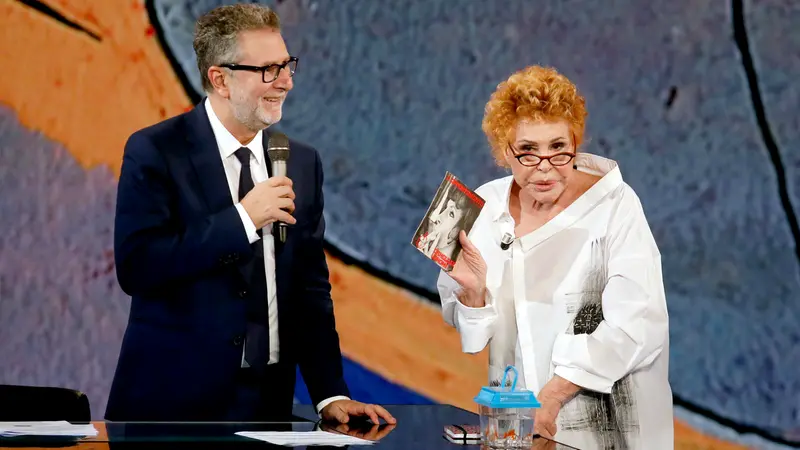 Ornella Vanoni durante una puntata di Che tempo che fa con Fabio Fazio - Foto Ansa © www.giornaledibrescia.it