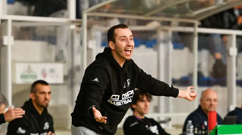 Il coach di Ospitaletto Pietro Rossi - Foto Sebastiano Ronzani