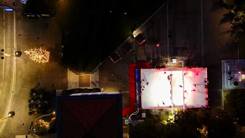 Una vista di «Moniga on Ice» dall'alto