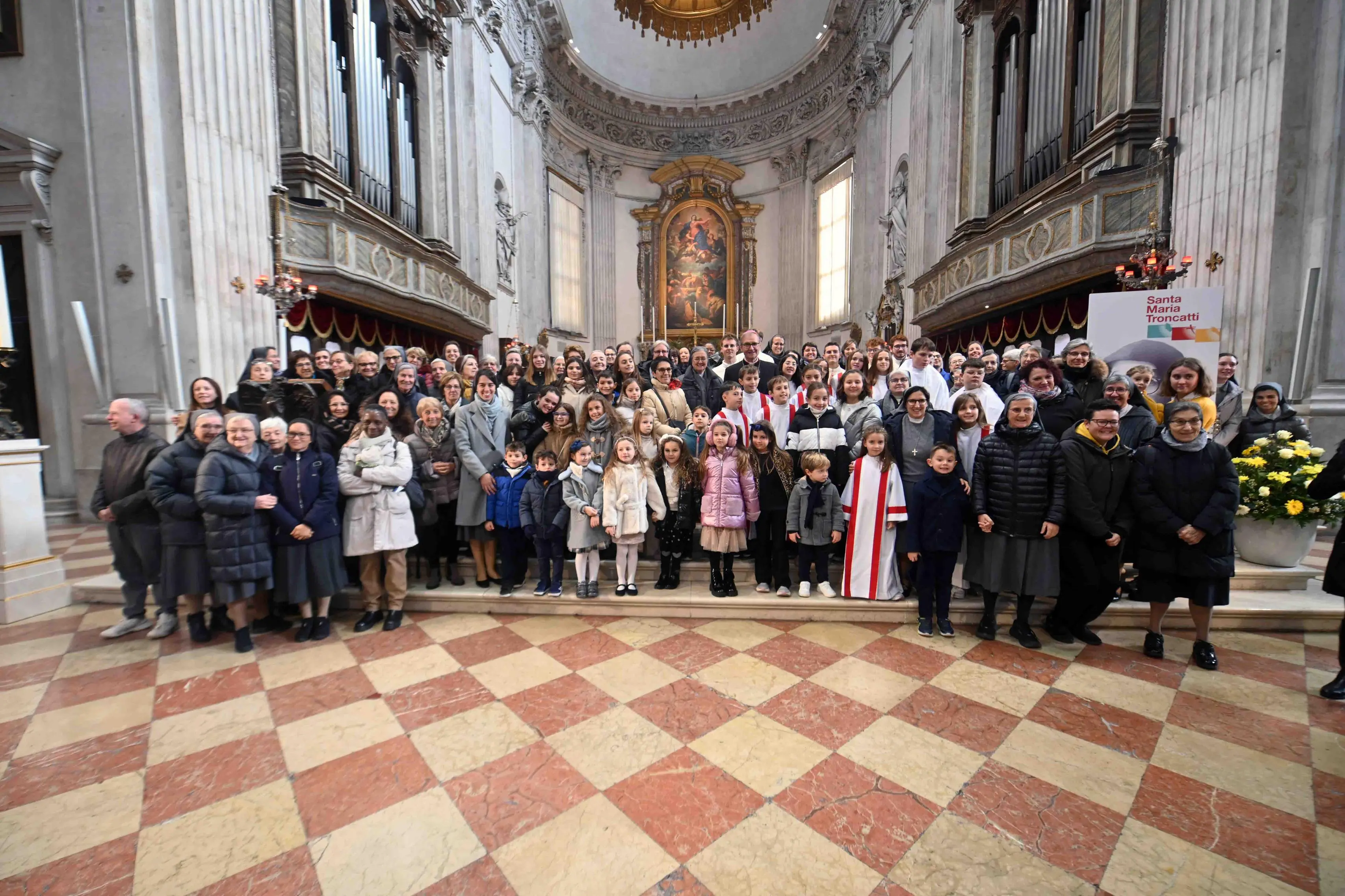 In duomo la messa per santa Maria Troncatti