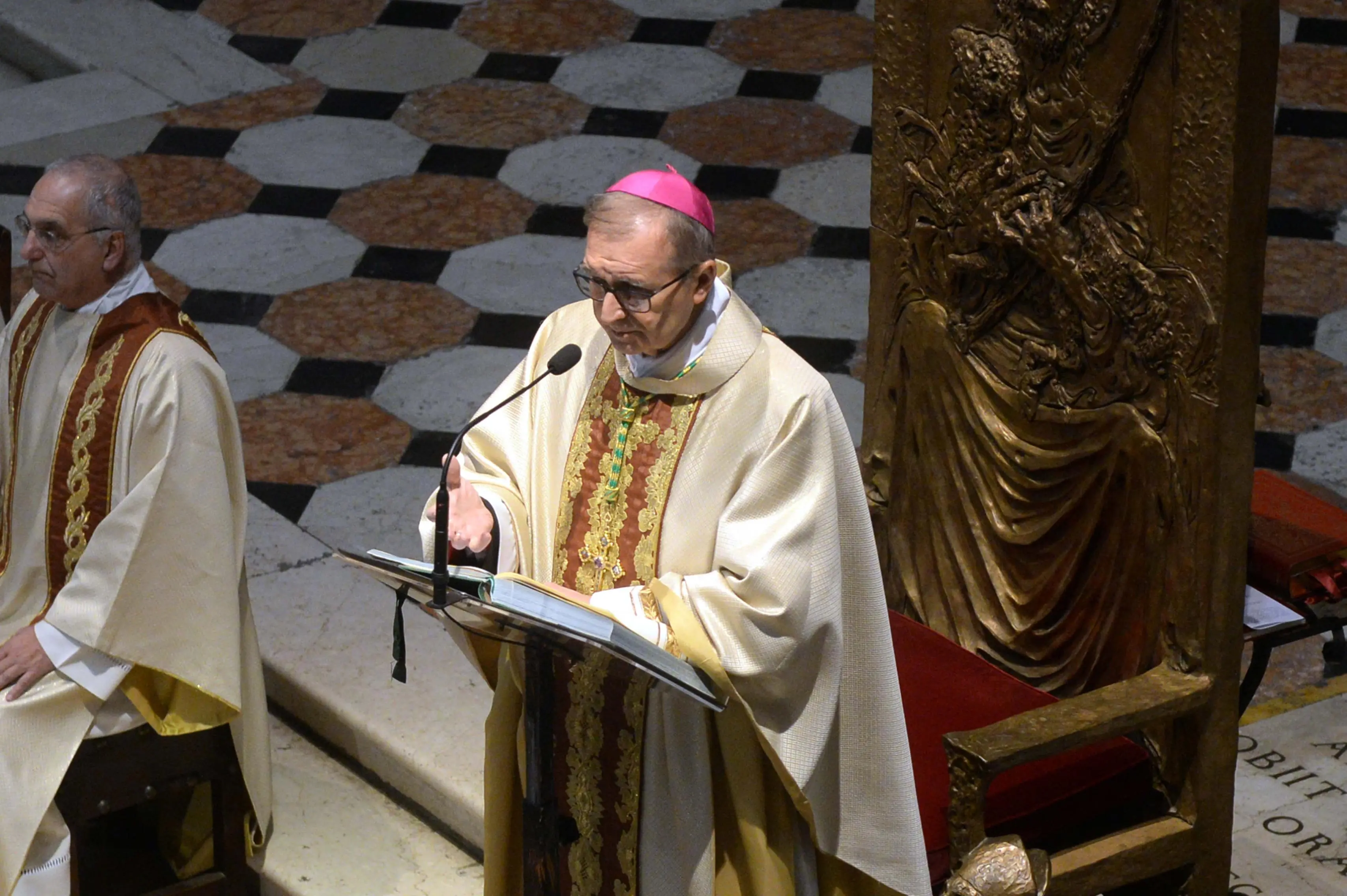 In duomo la messa per santa Maria Troncatti