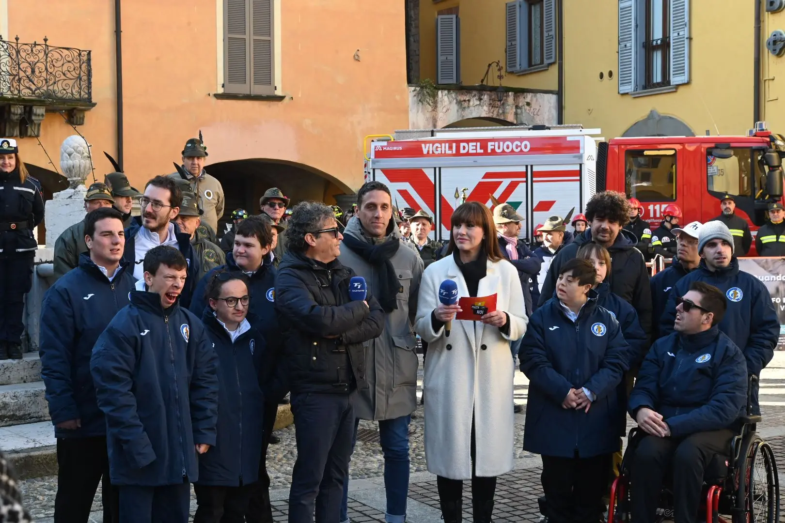 In piazza con noi a Palazzolo