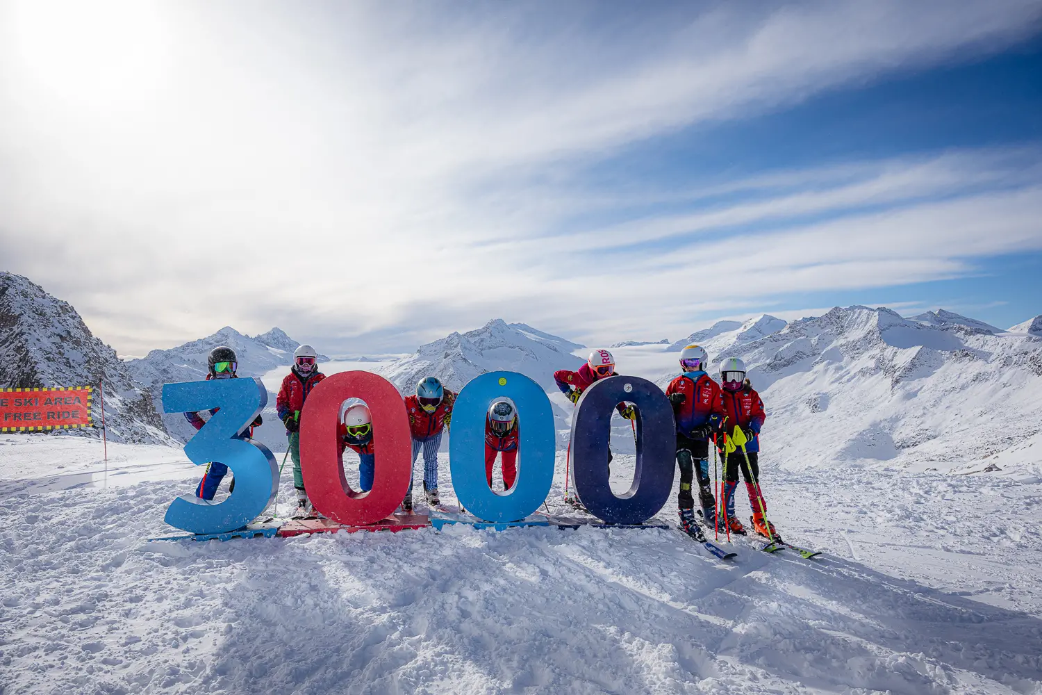La prima sciata della stagione in Presena