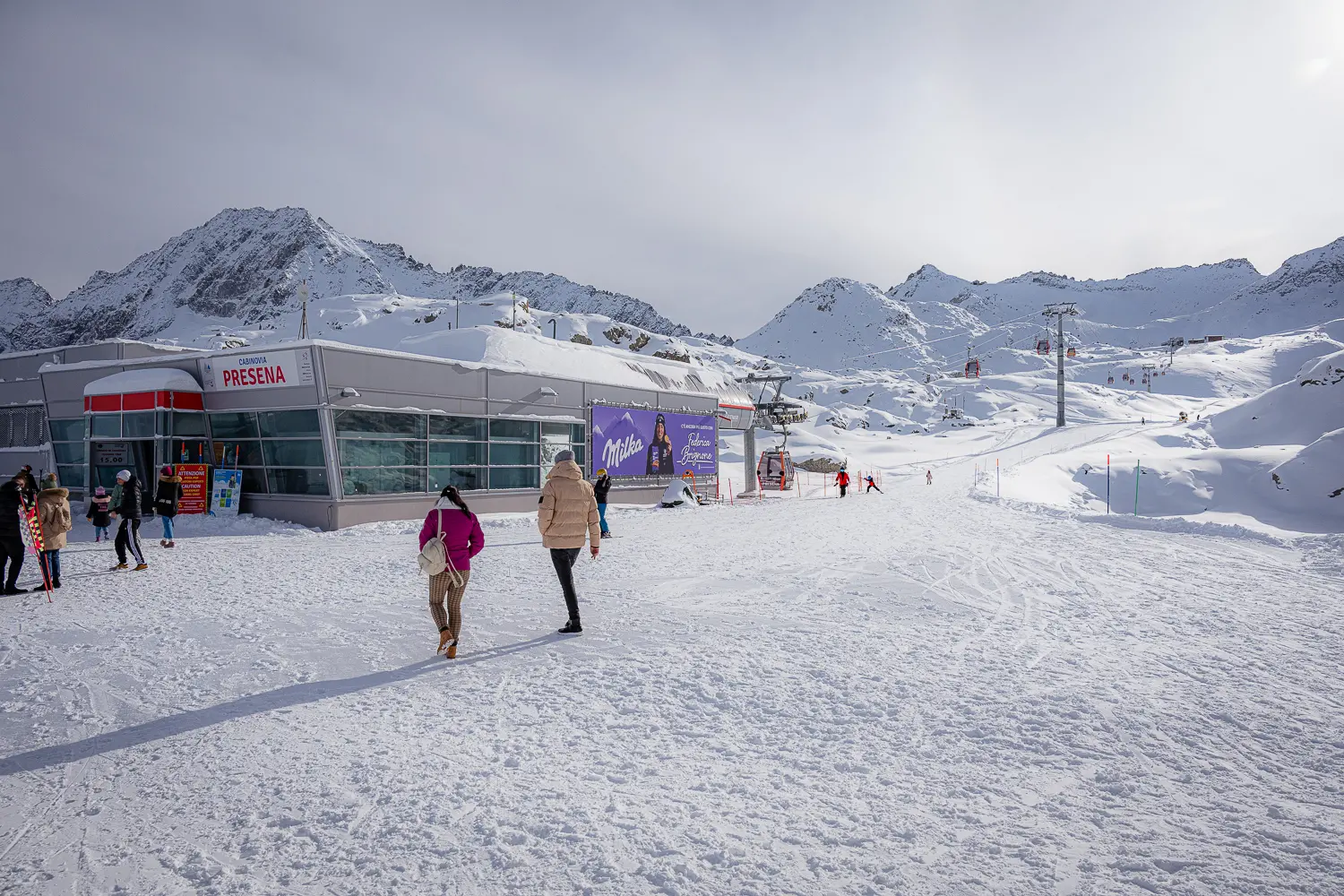 La prima sciata della stagione in Presena