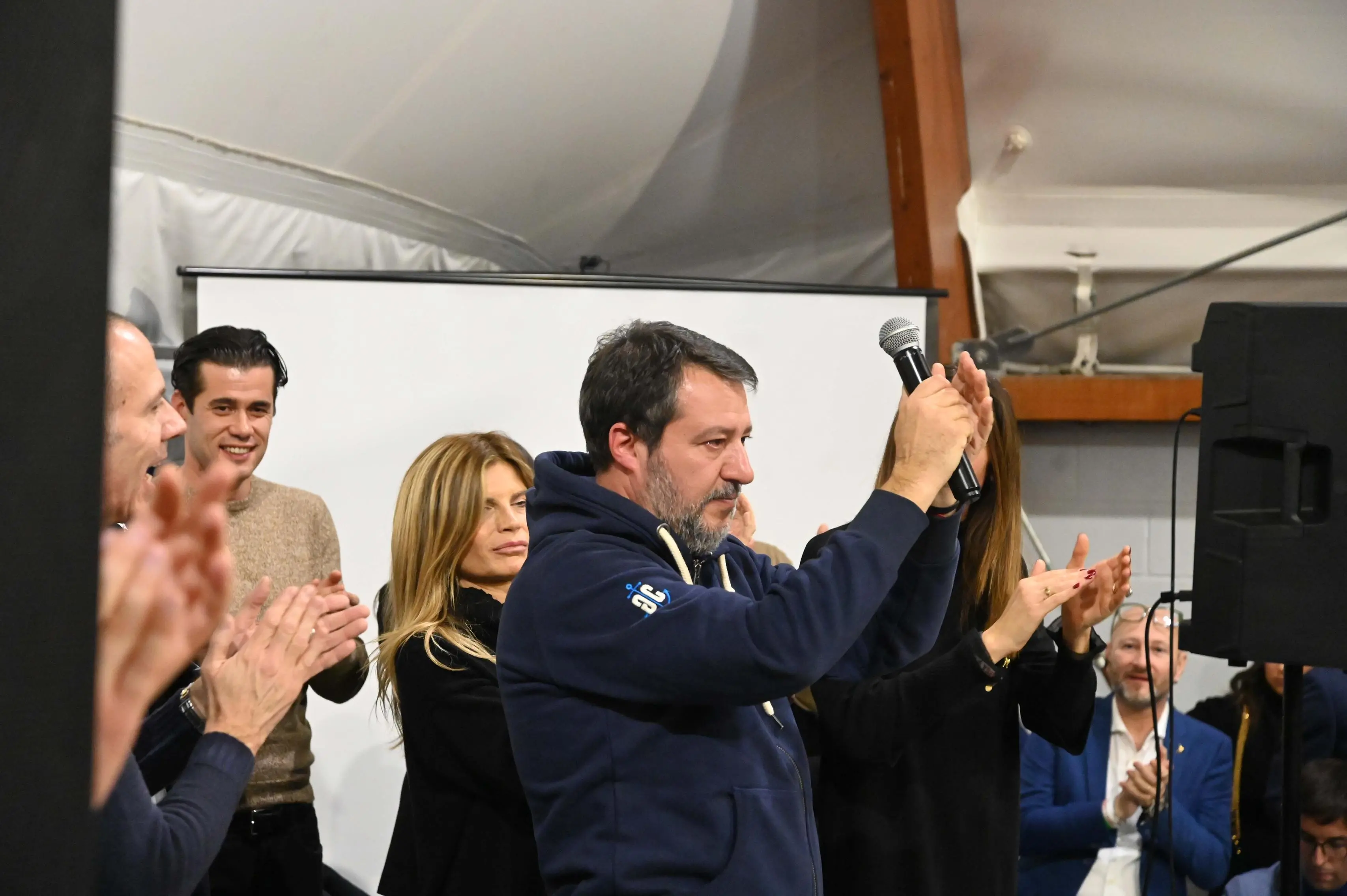 CASTELCOVATI INTERVENTO DI MATTEO SALVINI ALLA FESTA DELLA LEGA  REDAZIONE PROVINCIA 23-11-2025 GABRIELE STRADA NEW EDEN GROUP 