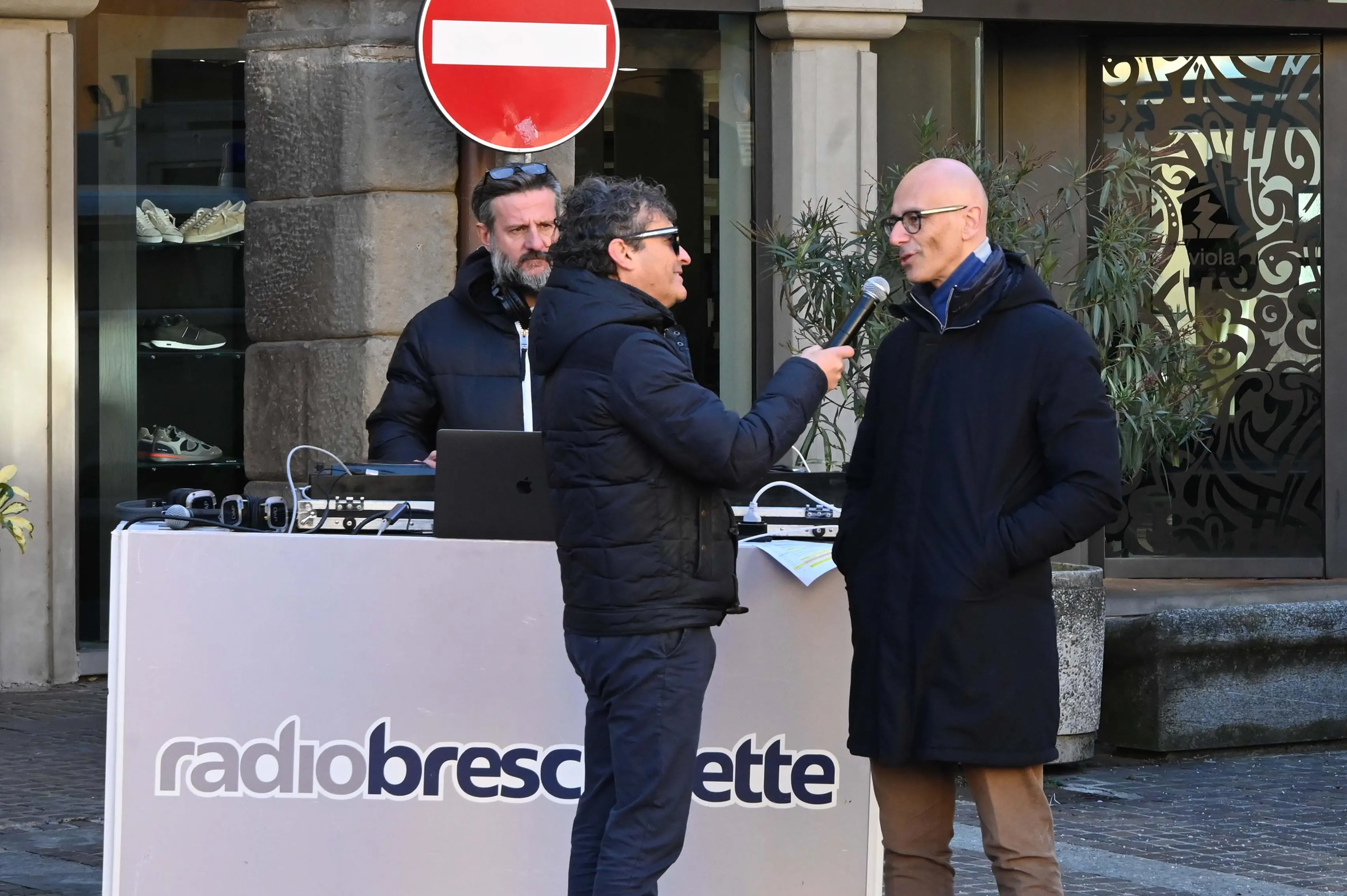 PALAZZOLO IN PIAZZA CON NOI REDAZIONE PROVINCIA 23-11-2025 GABRIELE STRADA NEW EDEN GROUP 