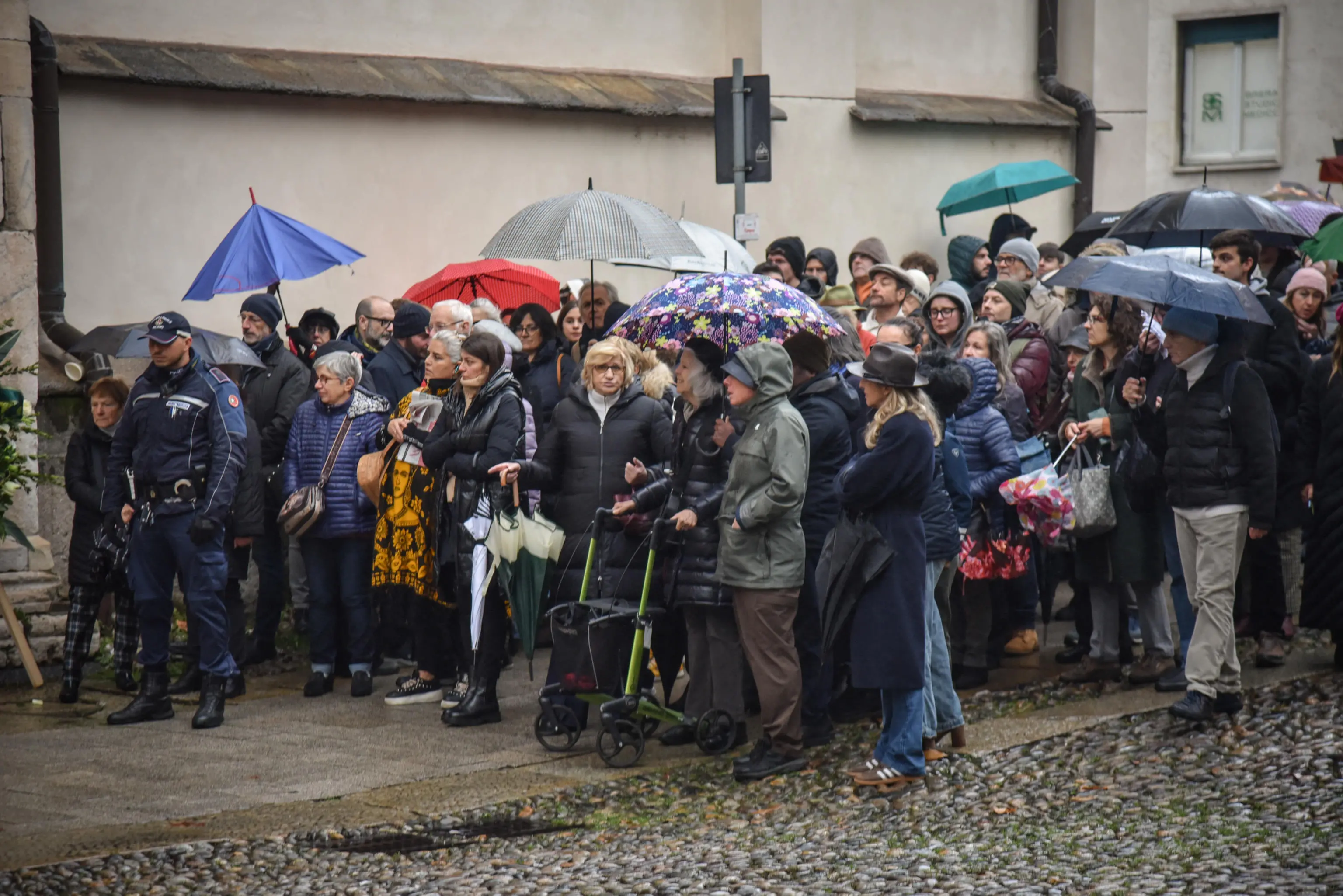A Milano il funerale di Ornella Vanoni