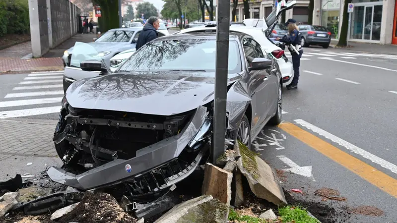 L'incidente in viale Duca d'Aosta