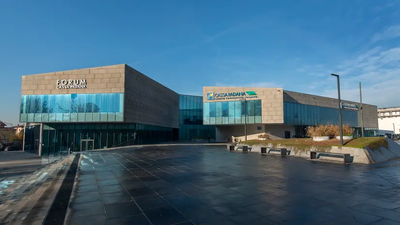 La sede di Cassa Padana - © www.giornaledibrescia.it