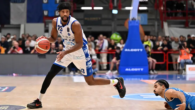 Demetre Rivers in azione a Napoli - Foto Masi/Ciamillo-Castoria © www.giornaledibrescia.it