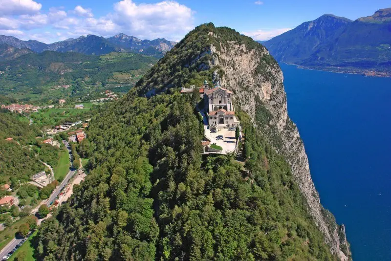 Una veduta di Tignale