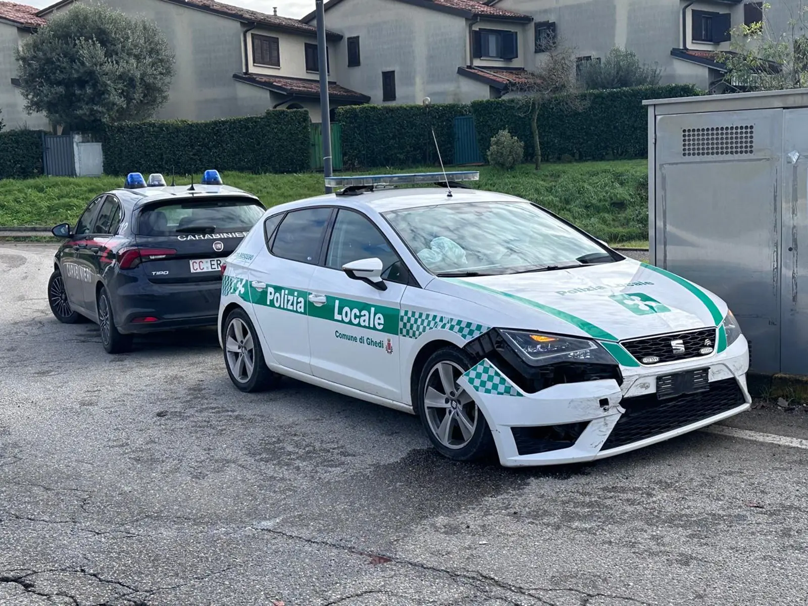 Le auto dell'inseguimento nella Bassa