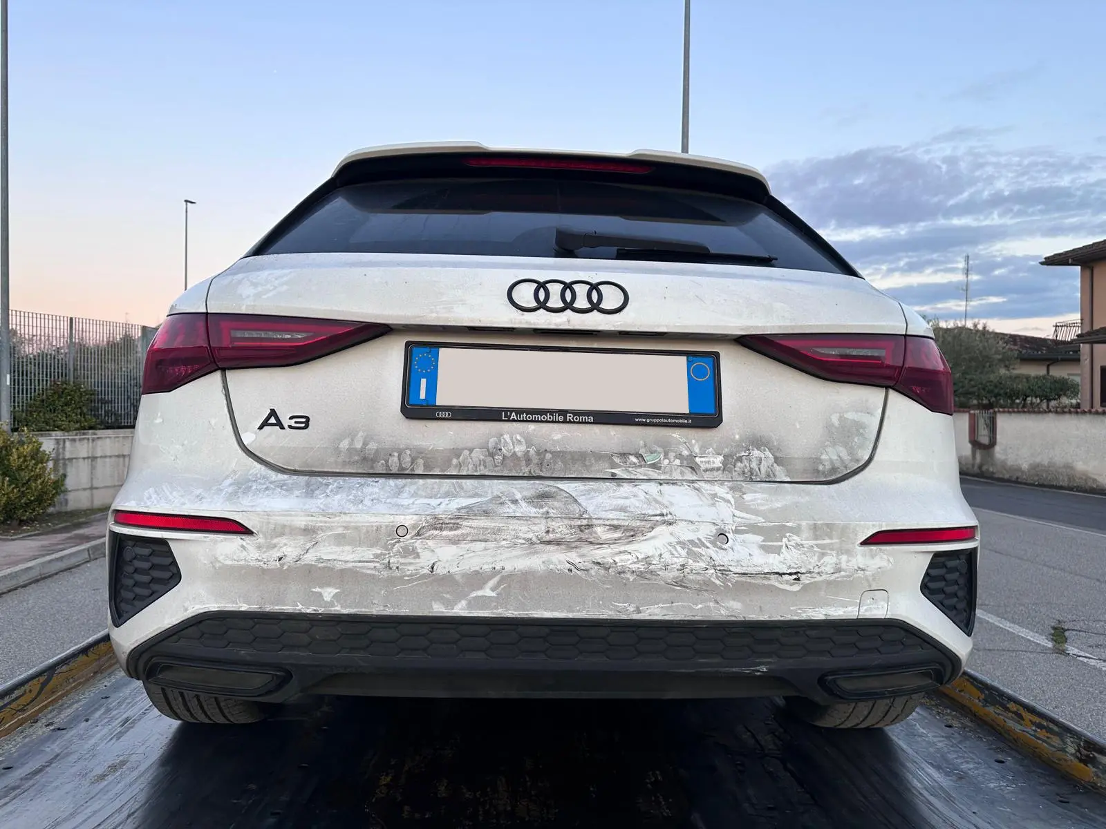 Le auto dell'inseguimento nella Bassa