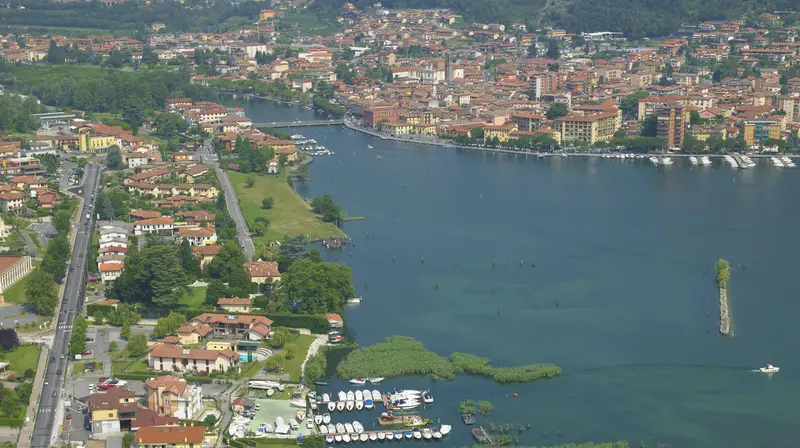 Uno scorcio di Paratico affacciata sul Sebino - © www.giornaledibrescia.it