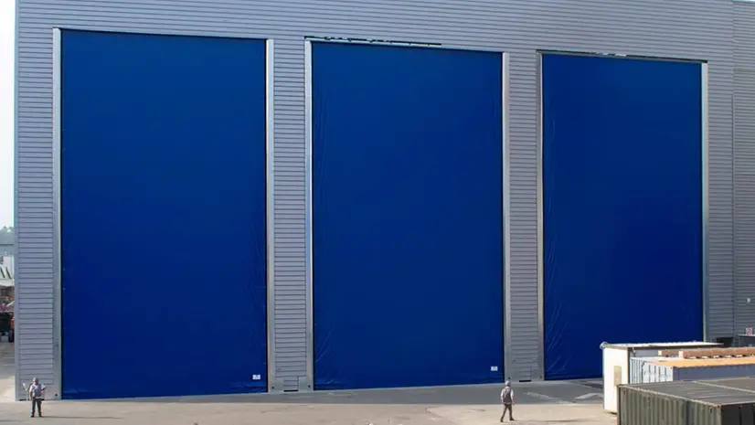 I portoni da 60 metri della Apostoli Daniele - © www.giornaledibrescia.it