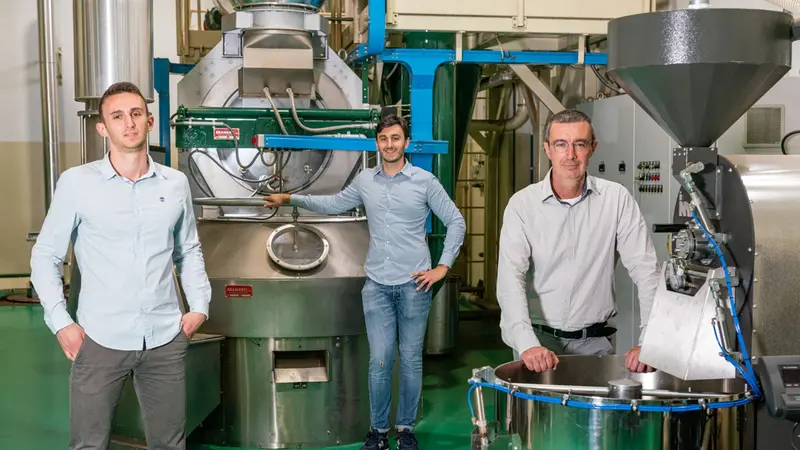 Daniele, Giovanni e Marco nella loro torrefazione di San Polo