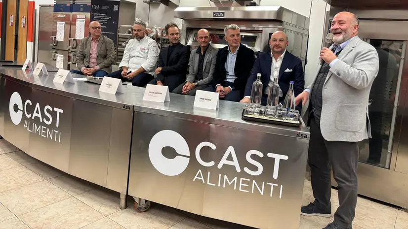 La presentazione a Cast Alimenti - © www.giornaledibrescia.it
