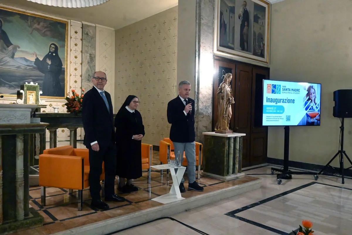 L'inaugurazione di Casa Santa Madre