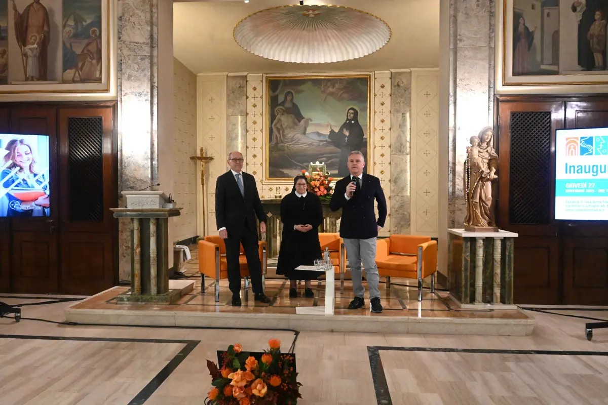 L'inaugurazione di Casa Santa Madre