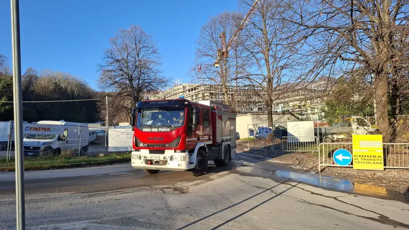 L'intervento dei Vigili del fuoco - © www.giornaledibrescia.it