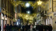 CRONACA BRESCIA PIAZZA LOGGIA ACCENSIONE LUMINARIE NATALIZIE PER CARINI 29-11-2025 MARCO ORTOGNI NEW EDEN GROUP