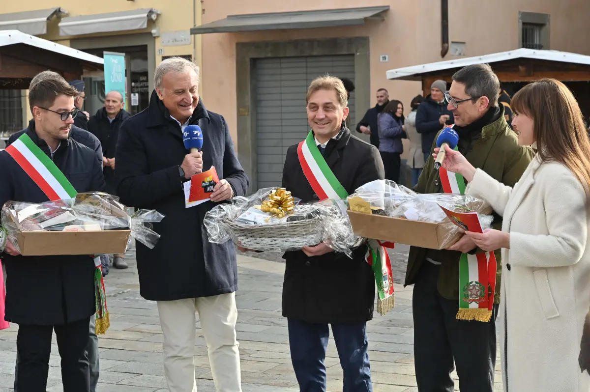 Gli scatti di In Piazza con Noi a Marone