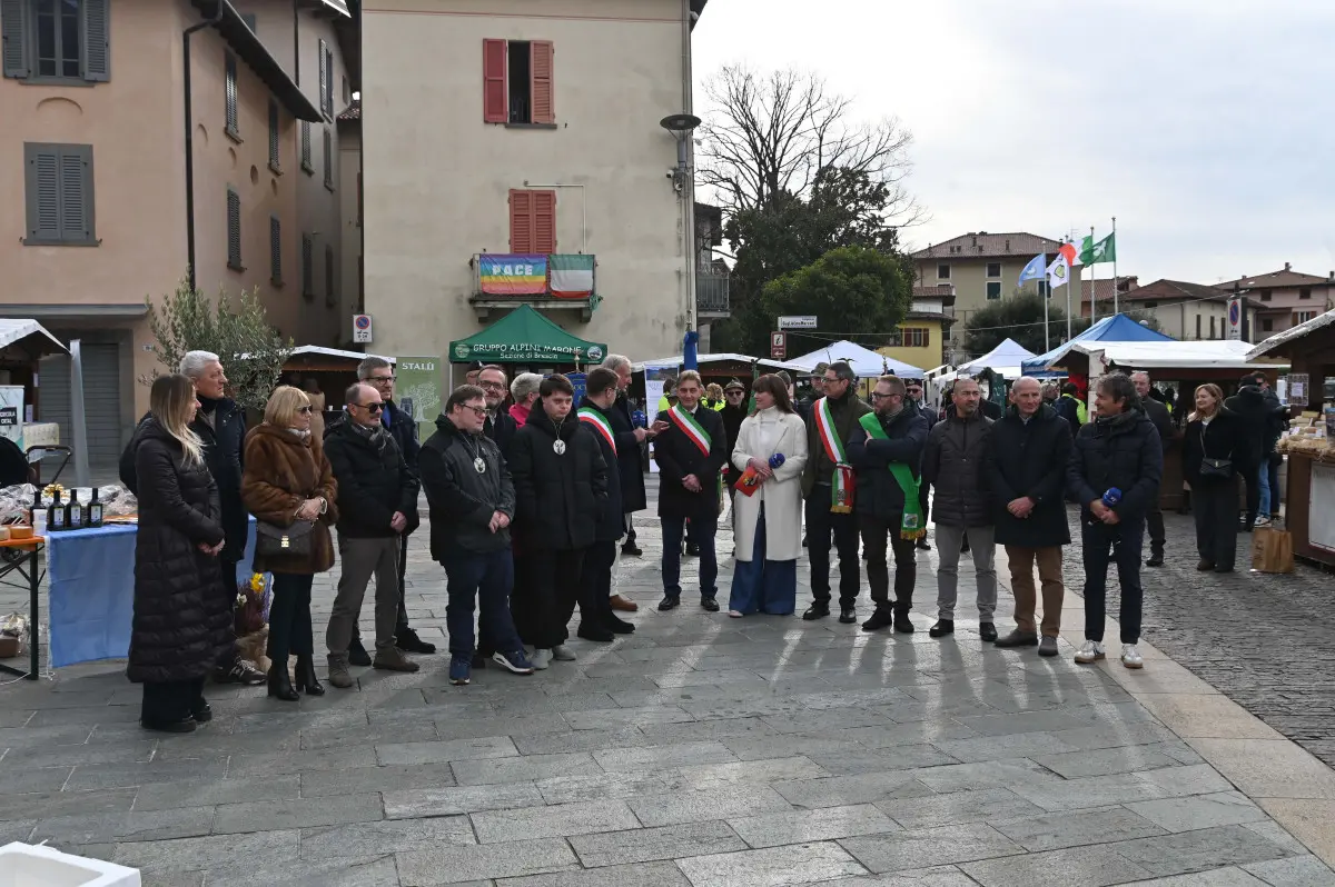 Gli scatti di In Piazza con Noi a Marone