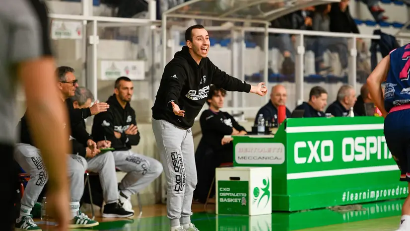 Il coach dell'Ospitaletto Pietro Rossi - Foto Sebastiano Ronzani