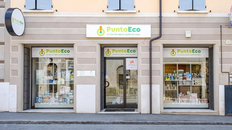 Prodotti naturali, biologici e plastic-free per la casa e la persona